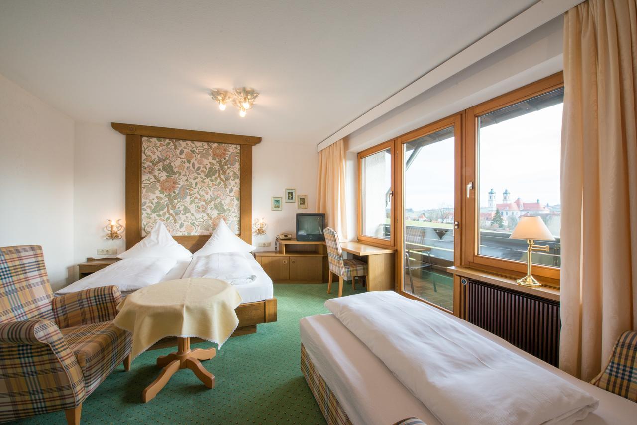 Hotel St. Ulrich Garni Ottobeuren Exterior photo